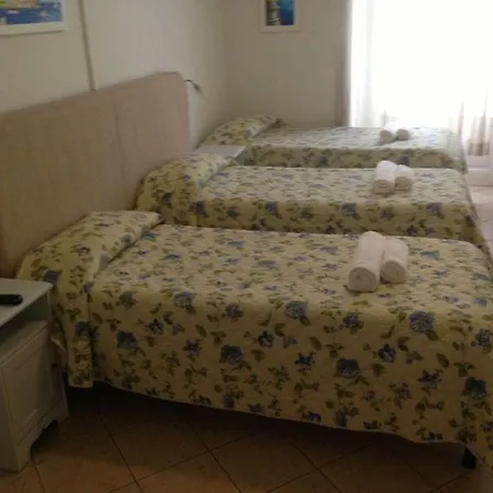 Guest house Stop & Sleep