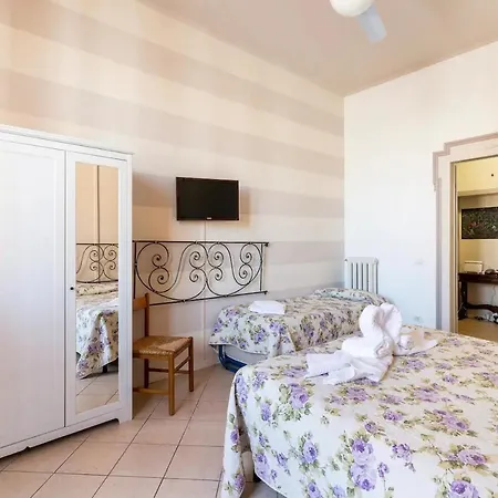 Stop & Sleep Pensjonat 2*