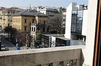 Stop & Sleep בית הארחה 2*